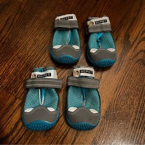 HCPET Dog Boots Booties MEDIUM Dog Breathable Protect Heat Snow Hiking Shoes